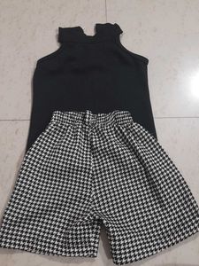 Girls' Houndstooth Outfit