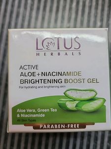 Lotus herbals brighting boost gel