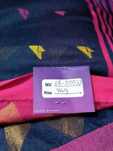 Handloom Jamdani Saree - Navy Blue &amp; Pink