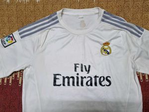 Real Madird embroired original jersey in best shap
