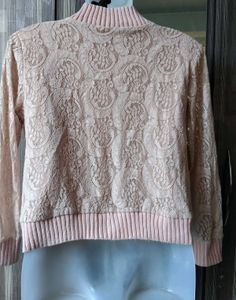Lace Detailed Knit Top