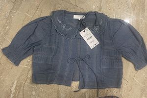 Chambray Emb Crop Top