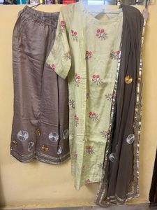 Embroidered Kurta Set