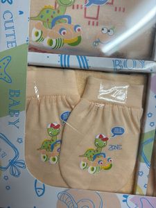 Little Hub Baby Clothing Gift Set