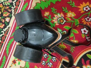 Brustro Studio Gesso , Glasses, Respirator Mask...
