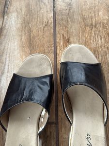 closet wedges