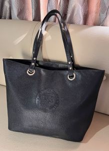 STUDIO 9 Classic black tote bag