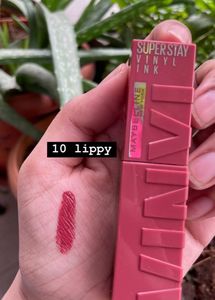 Maybelline Vinyl Stay Matte Lipstick