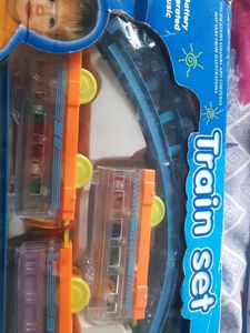Train Set Engine Working