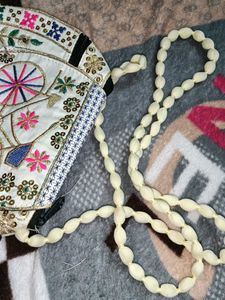 A Multicolour Bag With Khadai