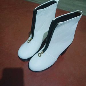High Heals Boots For Girls 👢