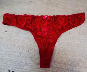 hunkmoller womens Red Lace Thong