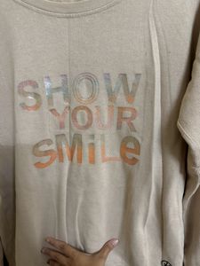 Sweatshirt