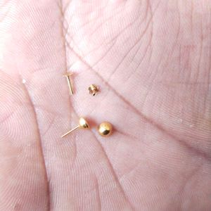 22K Pure Gold Dimond Nose Pin/Earrings in screw