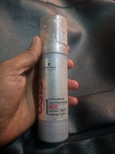 Schwarzkopf Osis+ Hair anti frizz serum