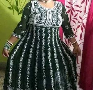 Elegant Green Embroidered Anarkali Kurta😍🥰