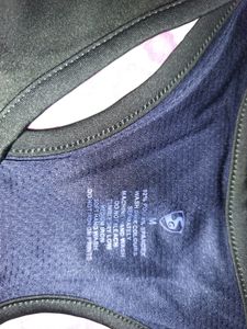 Brand new UNPAR Sports bra
