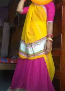 Yellow Pink choli .. GRAB IT ..diwali dhamaka