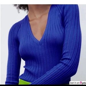 Zara Ribbed Vneck Top