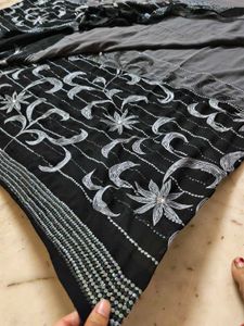 Elegant Black Embellished Saree With Blouse 🔥