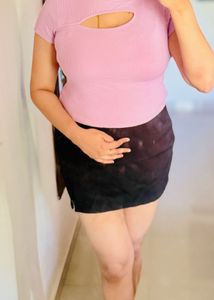Black Mini Skirt with Attached Shorts!🖤