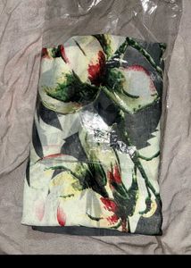 unused Floral Print saree