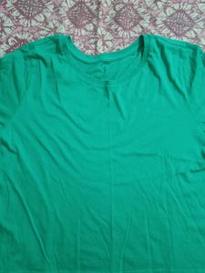 Green Tshirt
