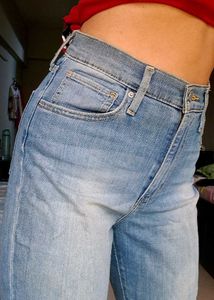 Light Wash High Waisted Denim Jeans