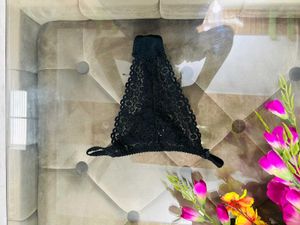 🇭🇲 Imported Thongs Pack Of 16