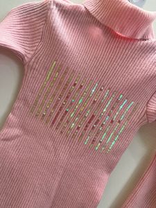 Combo Of Skeevy Sweater And Hairband