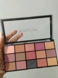 Makeup Revolution Re-loaded Newtrals 3