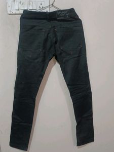 A Good Condition black Pant