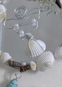 HANDMADE SEASHELL NECKLACE