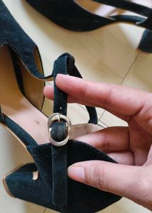 Heels Black