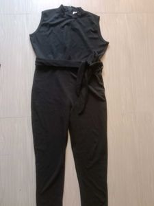 Cute Black Jumpsuit 🖤💅