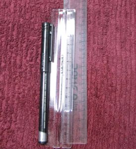 Set of 1 long ruler, short ruler and thin marker pen