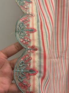 Gorgeous Cotton Blend Striped Dupatta