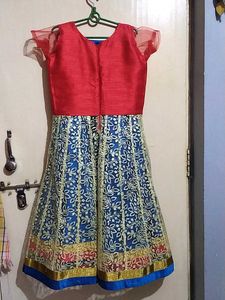 tailor stitch Anarkali Lehenga