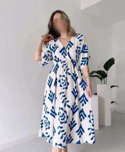 Blue &amp; White Print Midi Dress 👗4XL