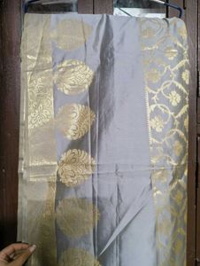 Grey Banarasi silk stole