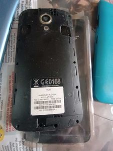 4 Mobiles
