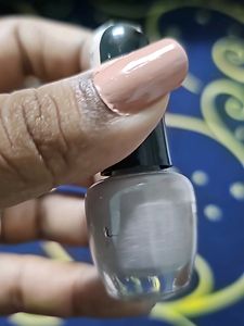 8 Used Nail Polish Combo- Rarely Used.