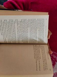 &#39;Oh Yes, I&#39;m Single! So is My Girlfriend&#39;