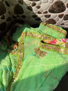 Saree With Blouse