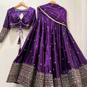 Catalog Name:*Aakarsha Fashionable Women Lehenga*T