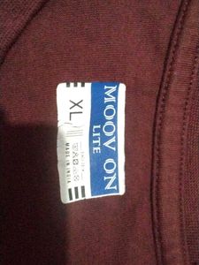 Friends maroon T-shirt (twice used)