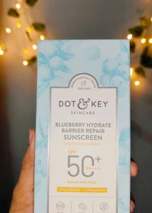 Dot &amp; Key Blueberry Sunscreen