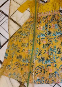 Elegant Yellow Ethnic Gown