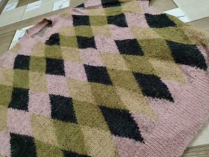 Retro Diamond Pattern Sweater