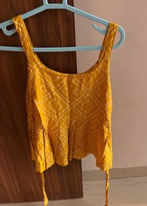 Yellow Bandej Top